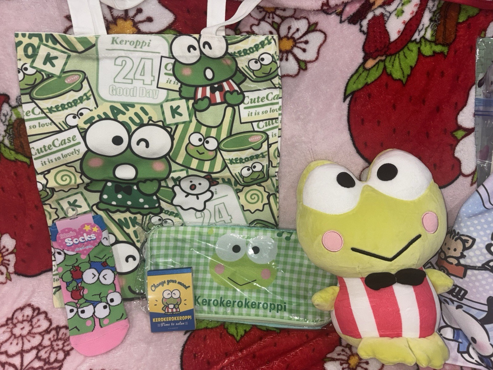 Keroppi “Sanrio” Bundle