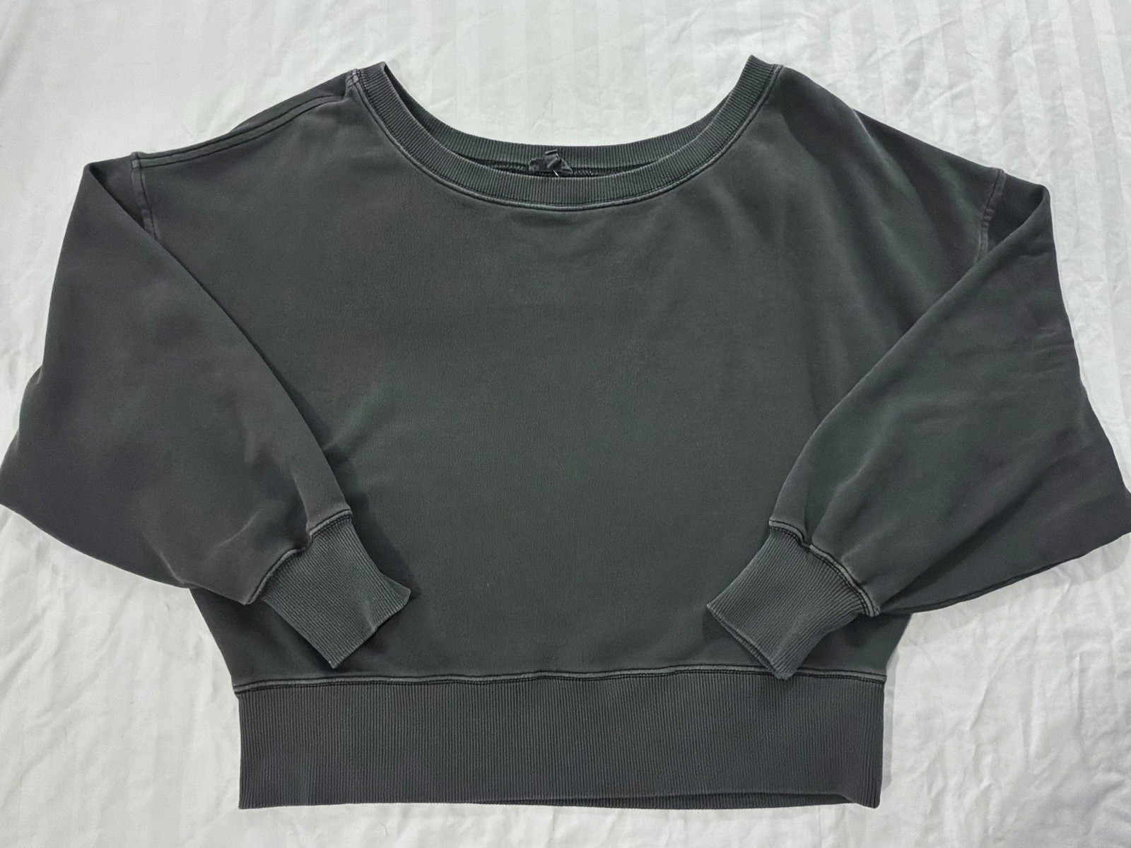 NWOT Aerie Wide Neck off the shoulder Pullover Sweatshirt Cotton Size XL