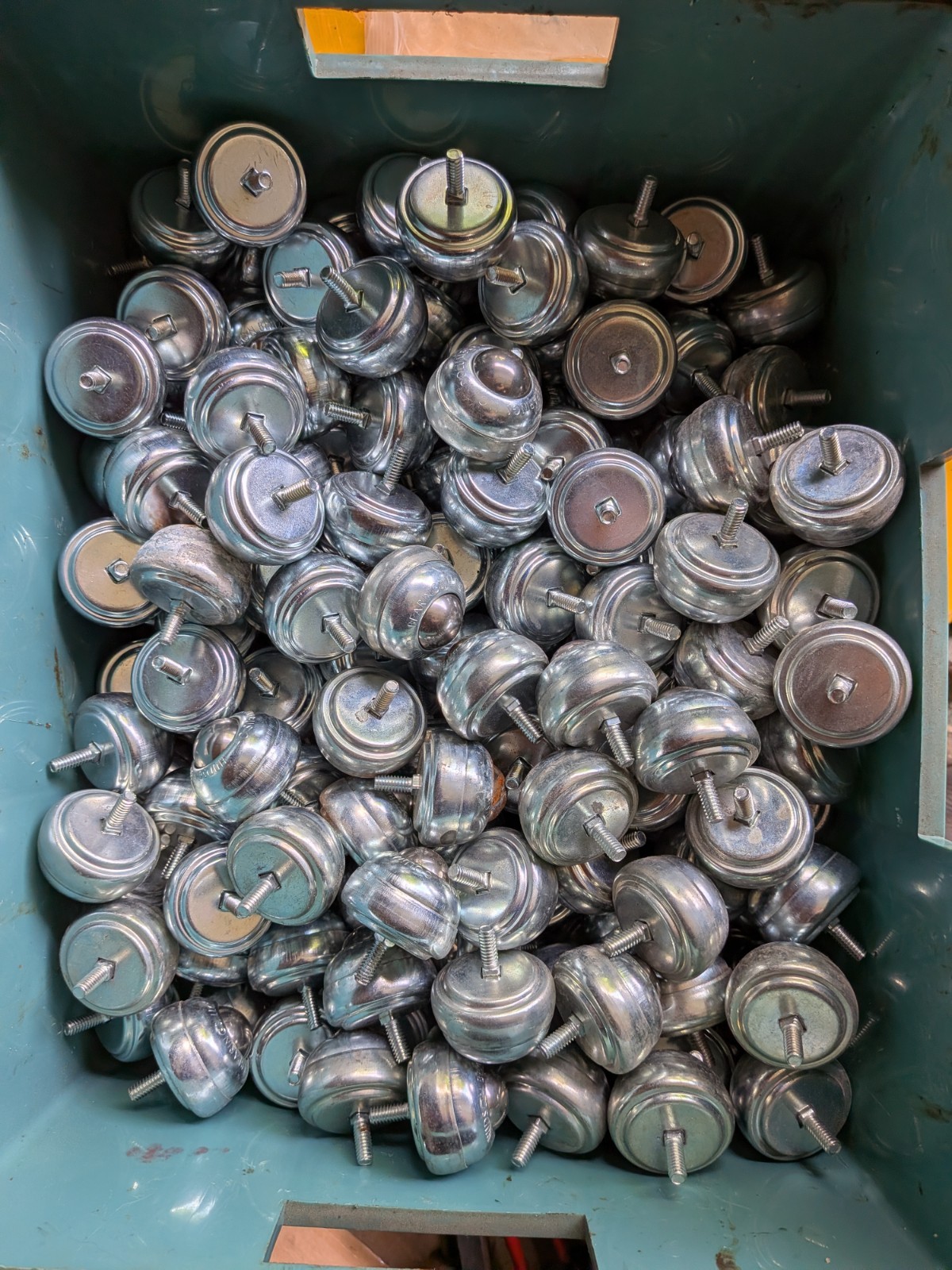 NEW - 300 Hudson Bearings SBT-1 Conveyor Ball Bearing Rollers NEW - 300 Hudson Bearings SBT-1 Conveyor Ball Bearing Rollers