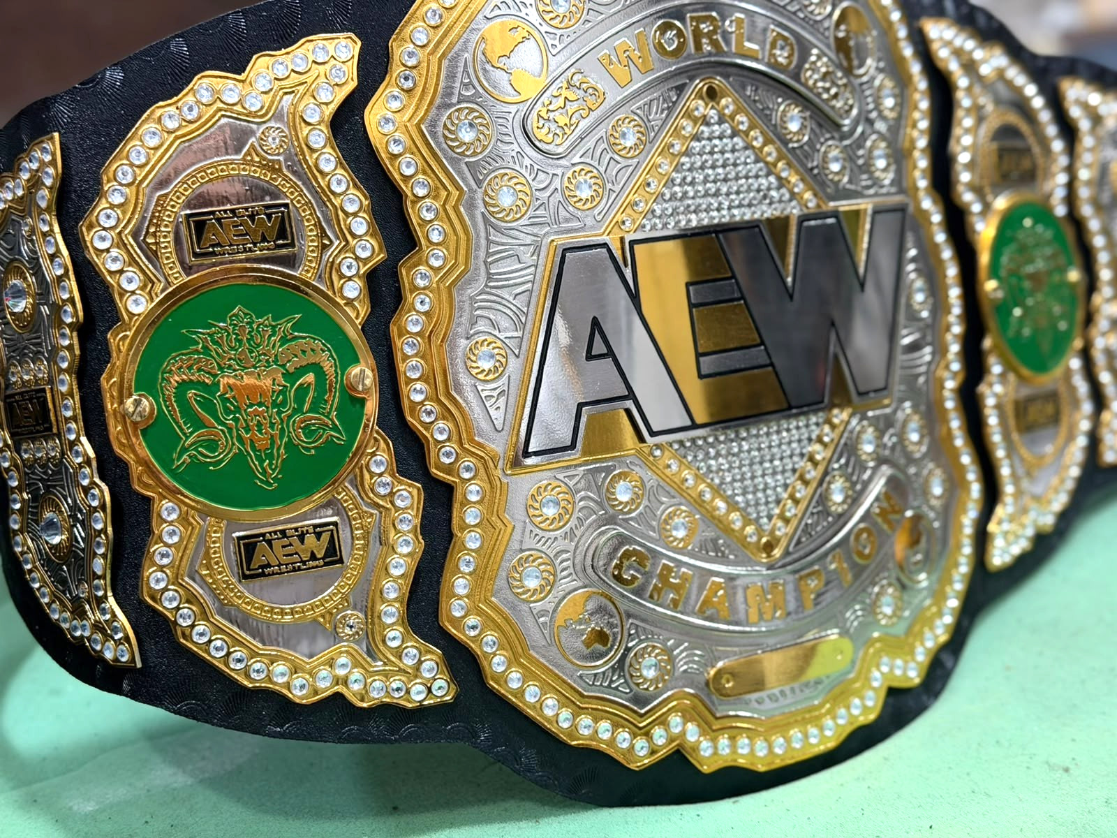 AEW OSPREAY ALL ELITE WRESTLING WORLD CHAMPIONSHIP BELT REPLICA TITLE 2MM ADULT