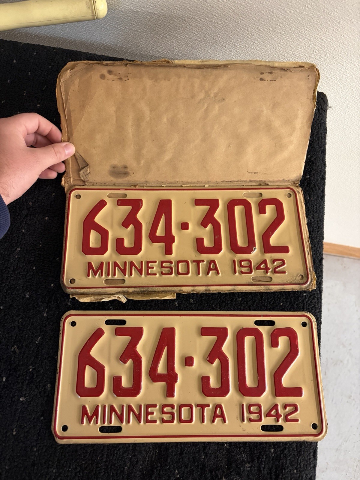 Vintage 1942 Minnesota License Plates