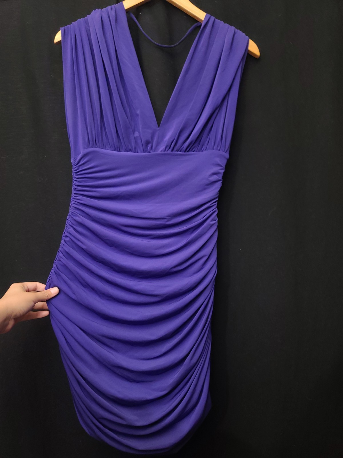 BCBGMAXAZRIA Rouched V-NECK Regal Blue Dress Size Medium New
