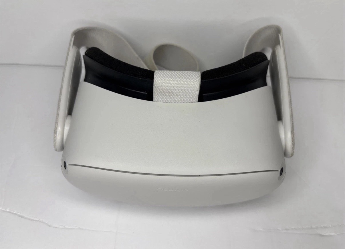 Meta Oculus Quest 2 128 GB Virtual Reality Headset Tested Works Meta Oculus Quest 2 128 GB Virtual Reality Headset Tested Works