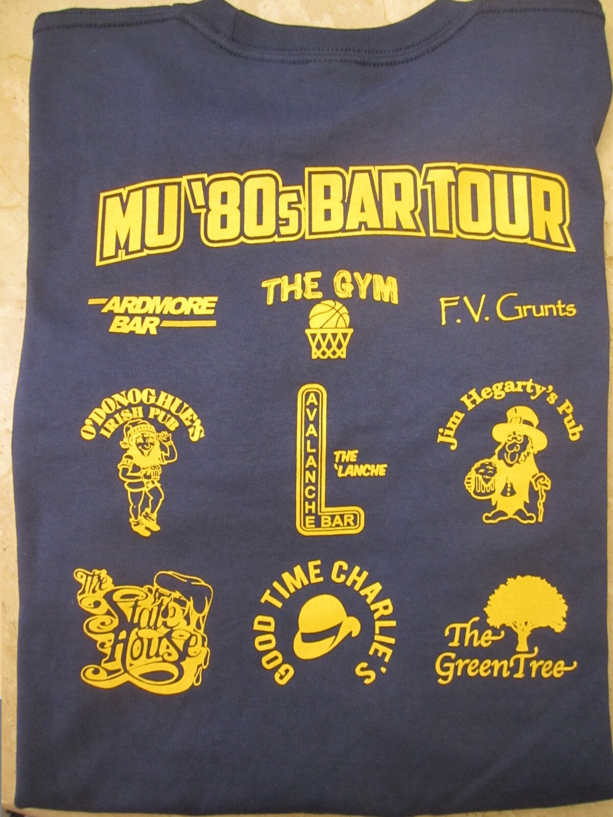 MARQUETTE WARRIORS classic bars t-shirt (Sizes M-L-XL-2XL)