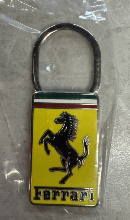 Ferrari Scuderia Keyring #95991640 Ferrari Scuderia Keyring #95991640