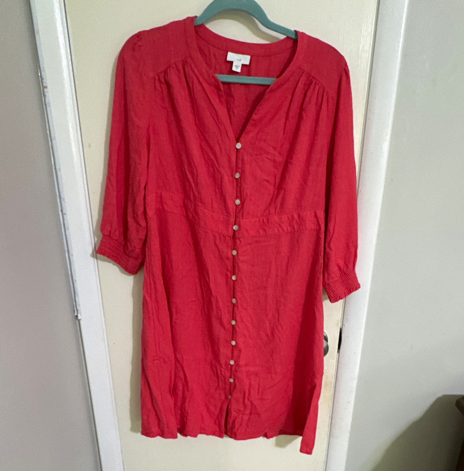 J. Jill Red Shirt Dress V-Neck 3/4 Sleeve Smocked Button Front M RN 97641 J. Jill Red Shirt Dress V-Neck 3/4 Sleeve Smocked Button Front M RN 97641