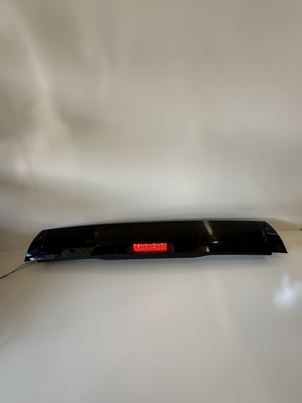 06-14 HONDA RIDGELINE 2006-2014 REAR SPOILER WING THIRD BRAKE LIGHT BLACK