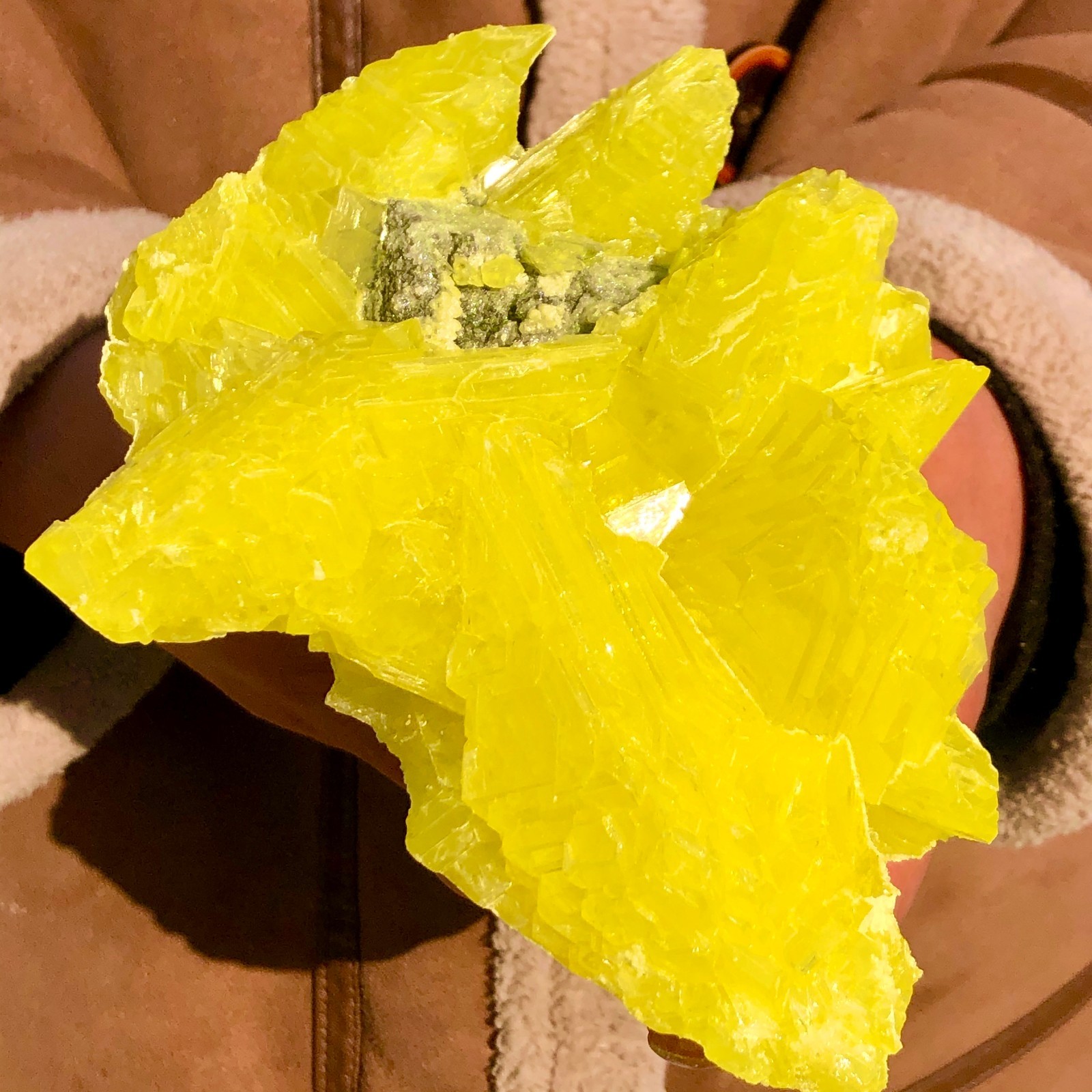 1.53LB Minerals ** LARGE NATIVE SULPHUR OnMATRIX Sicily- FREE