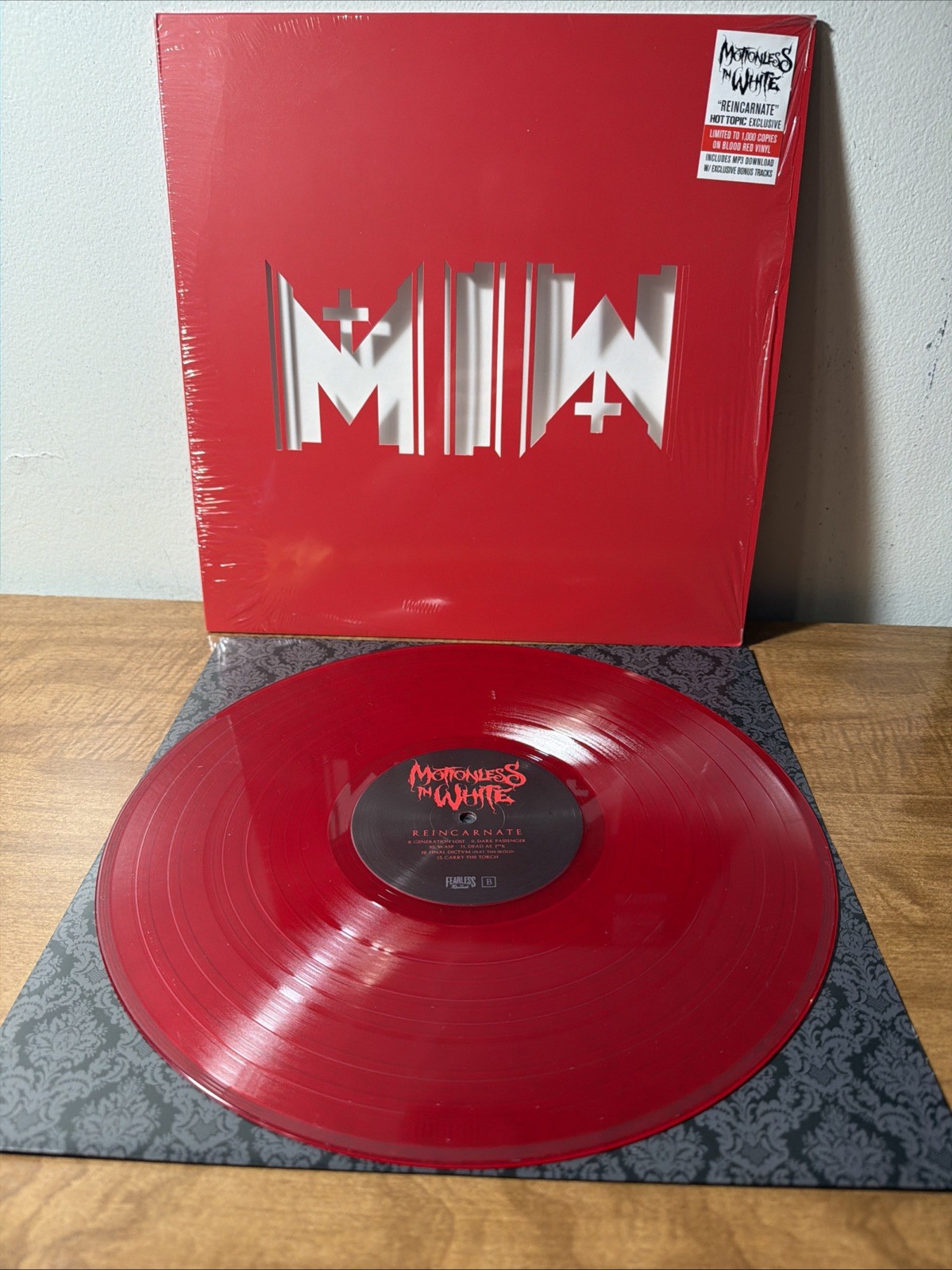 MOTIONLESS IN WHITE Reincarnate LP 2014 Hot Topic Blood Red Vinyl RARE NEW/ 1000