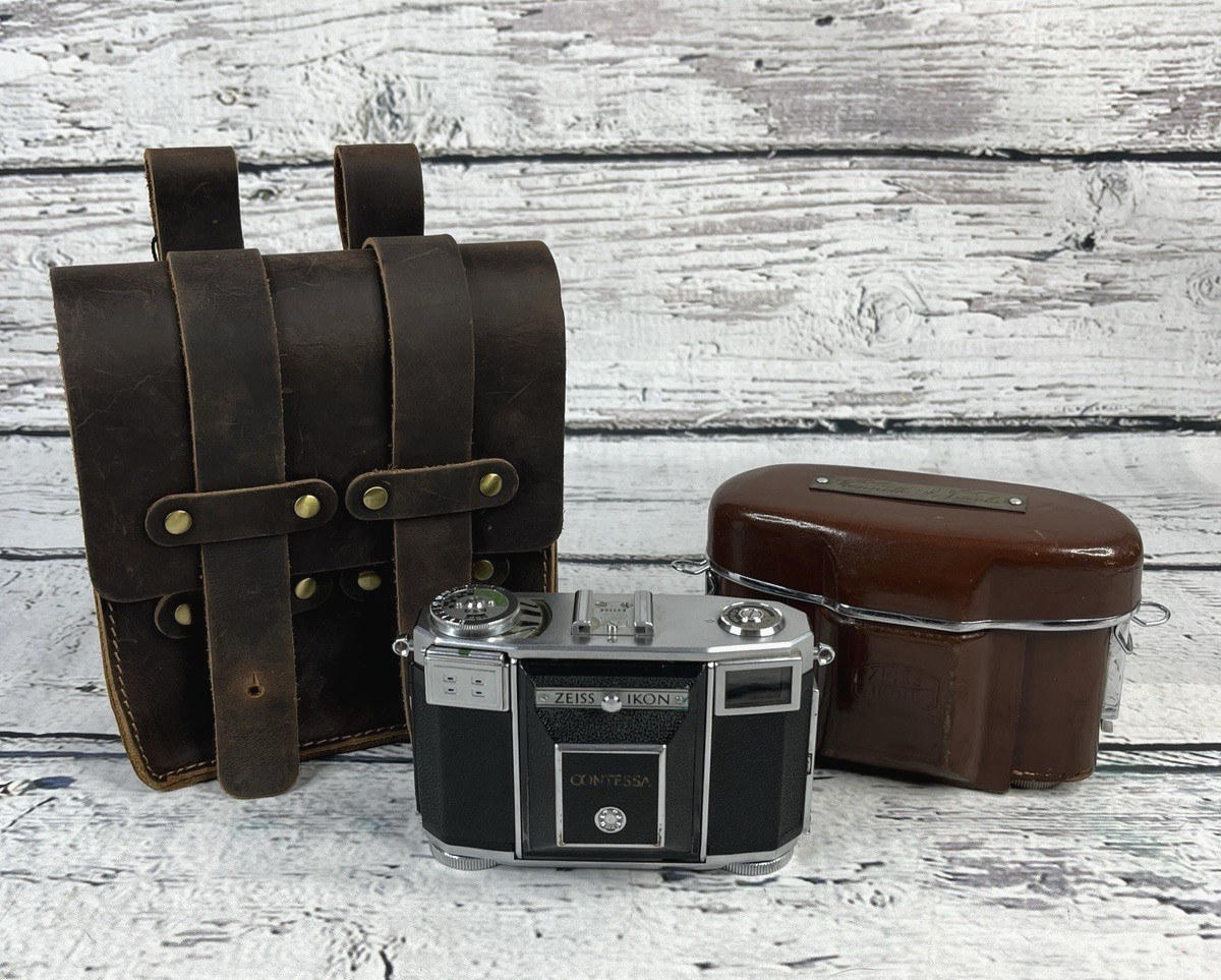 Zeiss Ikon CONTESSA 35mm rangefinder camera w/ Case & Carry Bag