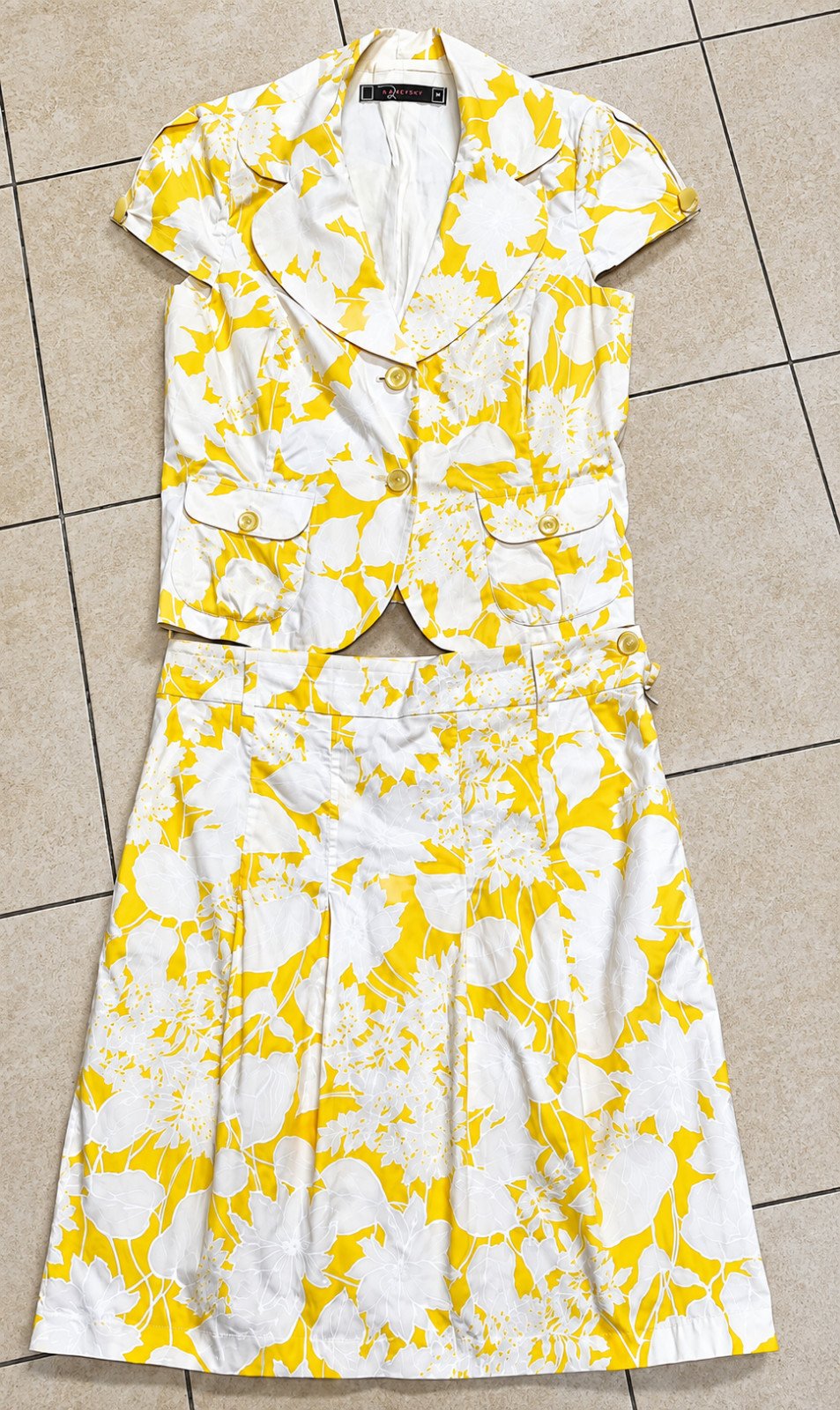 Vintage Raxevsky Women’s Yellow White Cotton Skirt Suit Size M Made in Greece