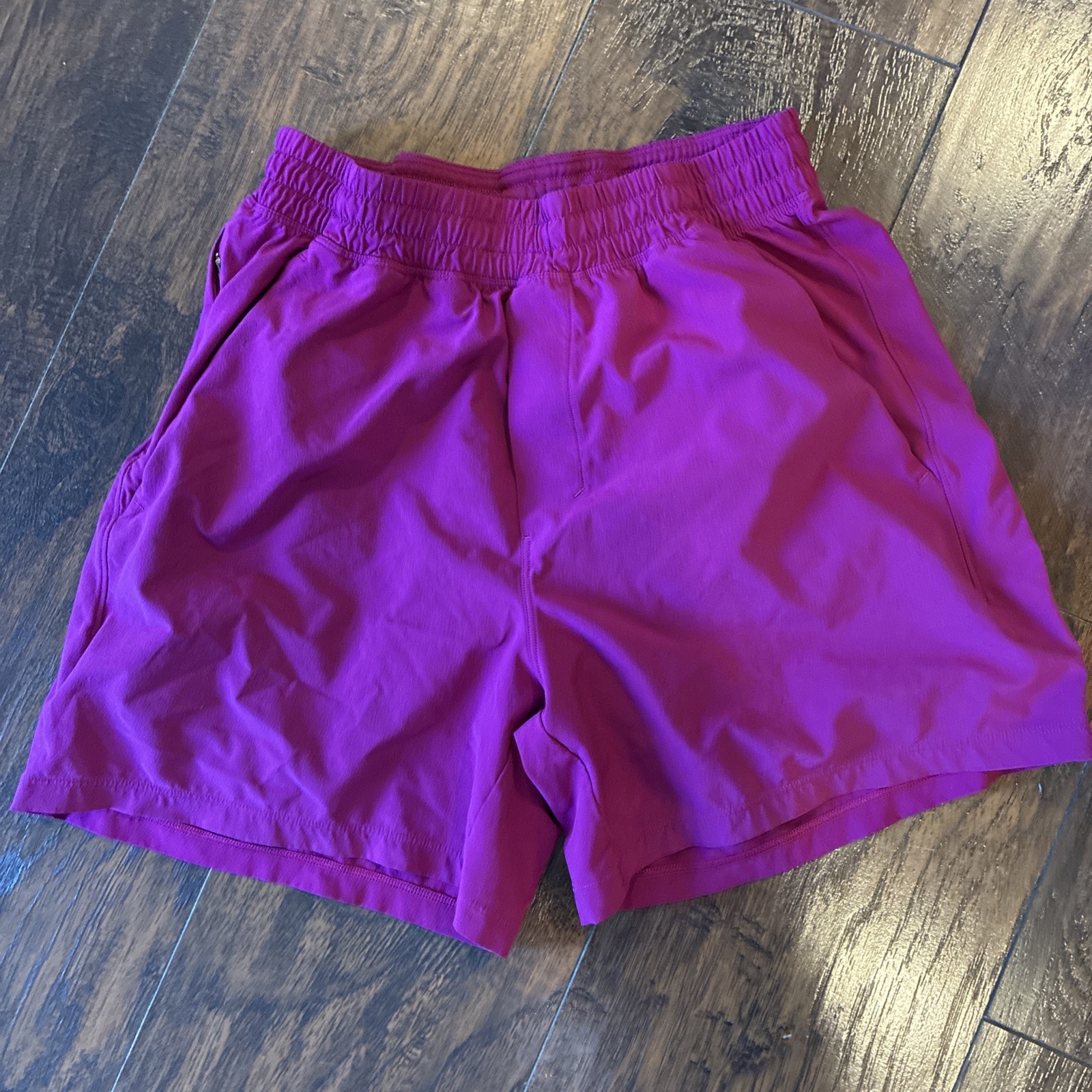 Lululemon Pace Breaker Linerless Short 5” Inseam Pink size Small