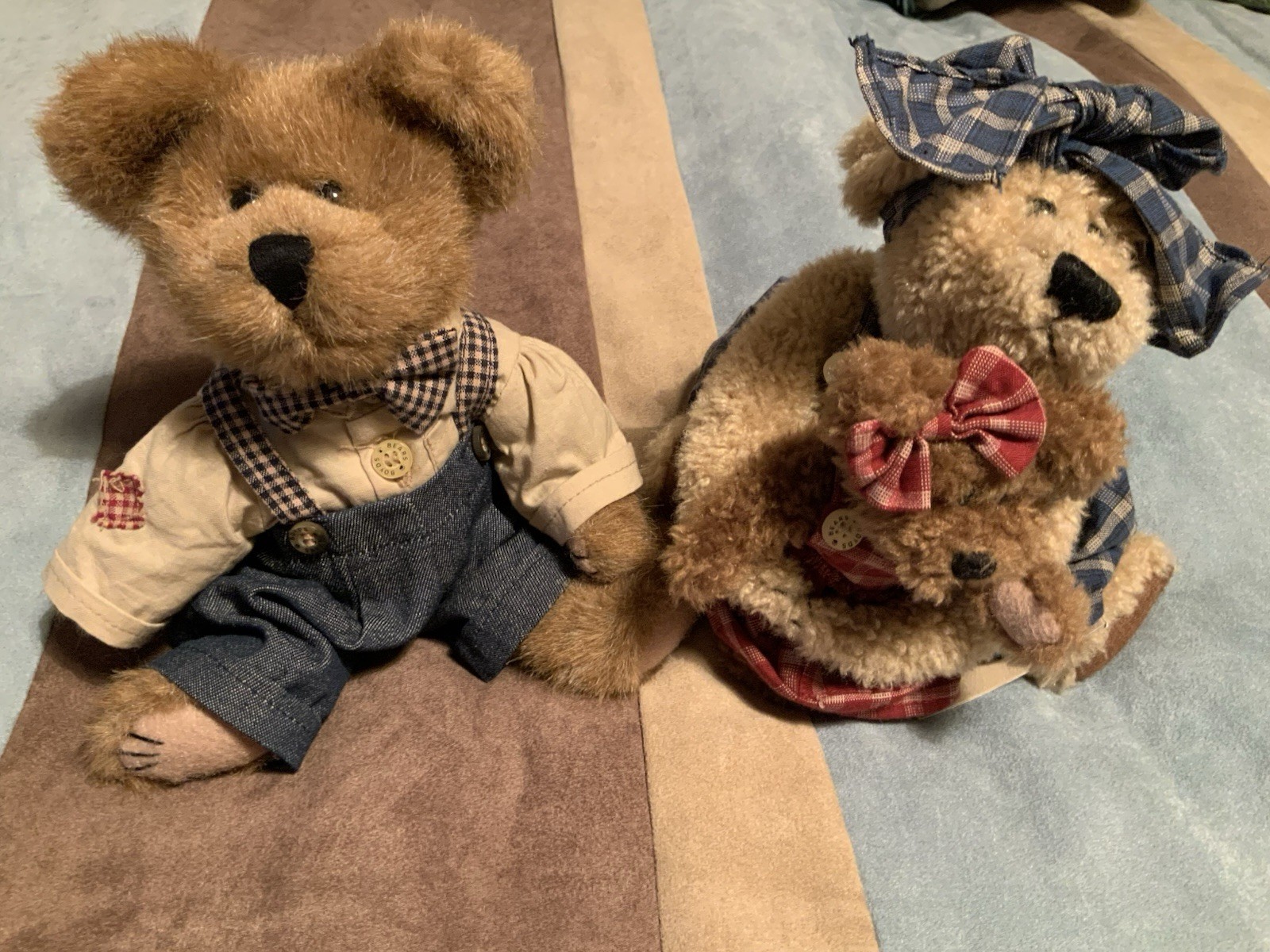 Boyds Bears Americana Set of Two Collectible. Momma Goldbearg & Cissy + One More
