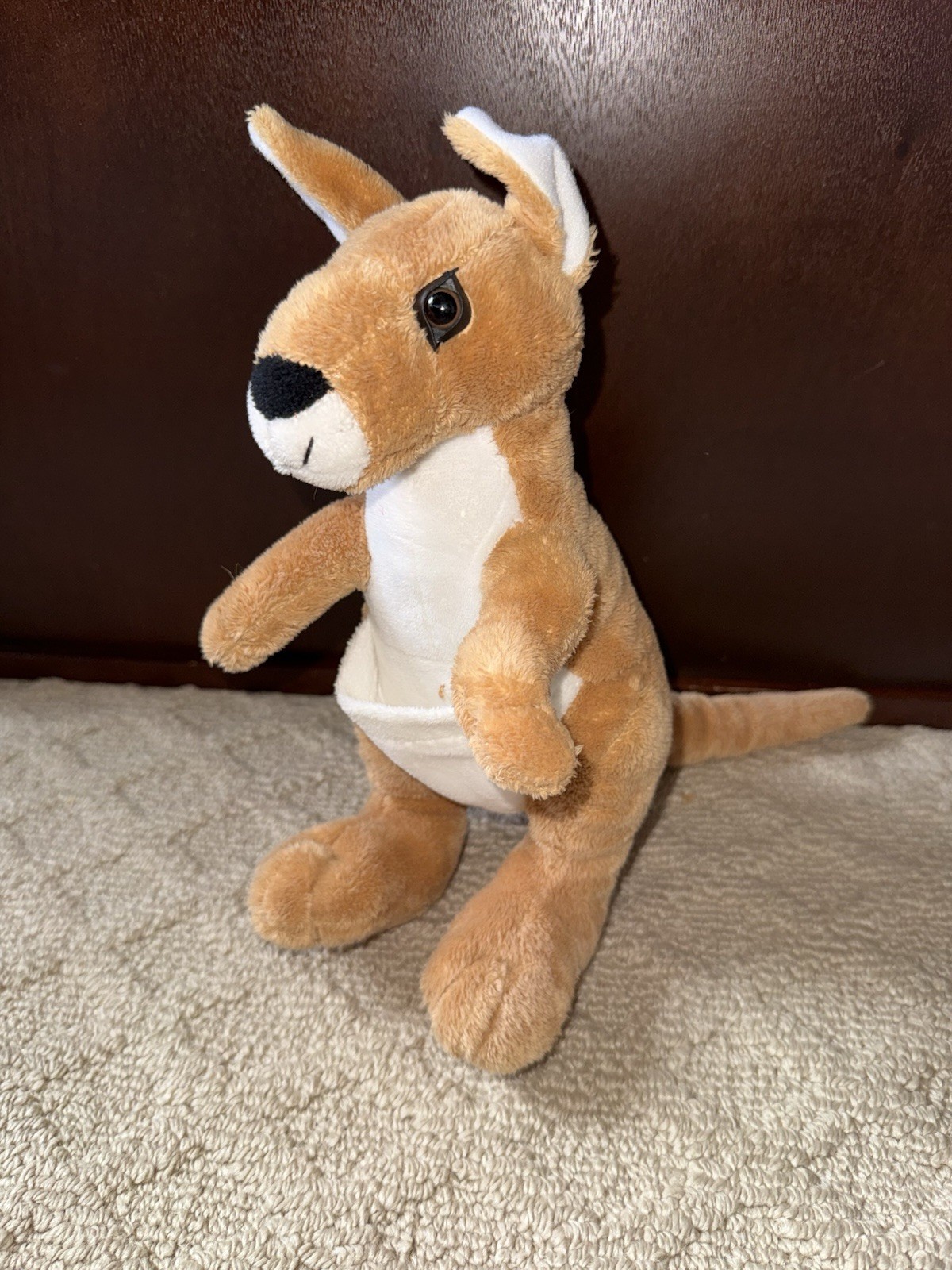 Wishpets Saandra Kangaroo Plush No Baby EUC Wishpets Saandra Kangaroo Plush No Baby EUC