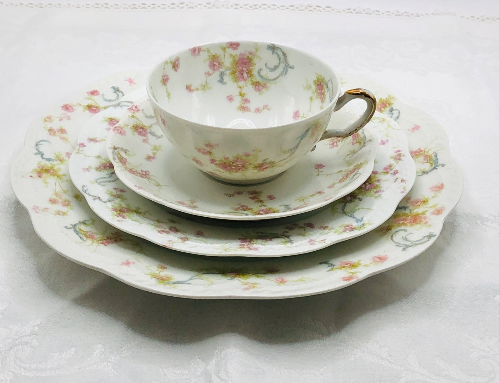 Antique Theodore Haviland PRINCESS 4 Pc Place Setting 