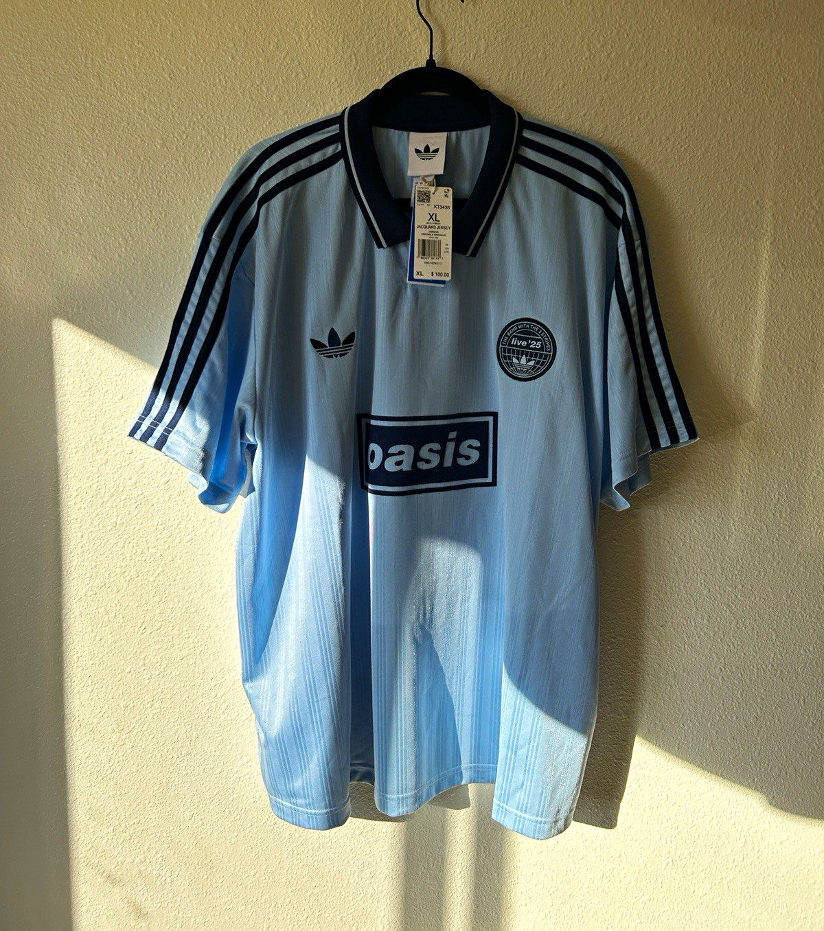 Oasis X Adidas Originals Men's XL Light Blue/Navy Soccer Jersey