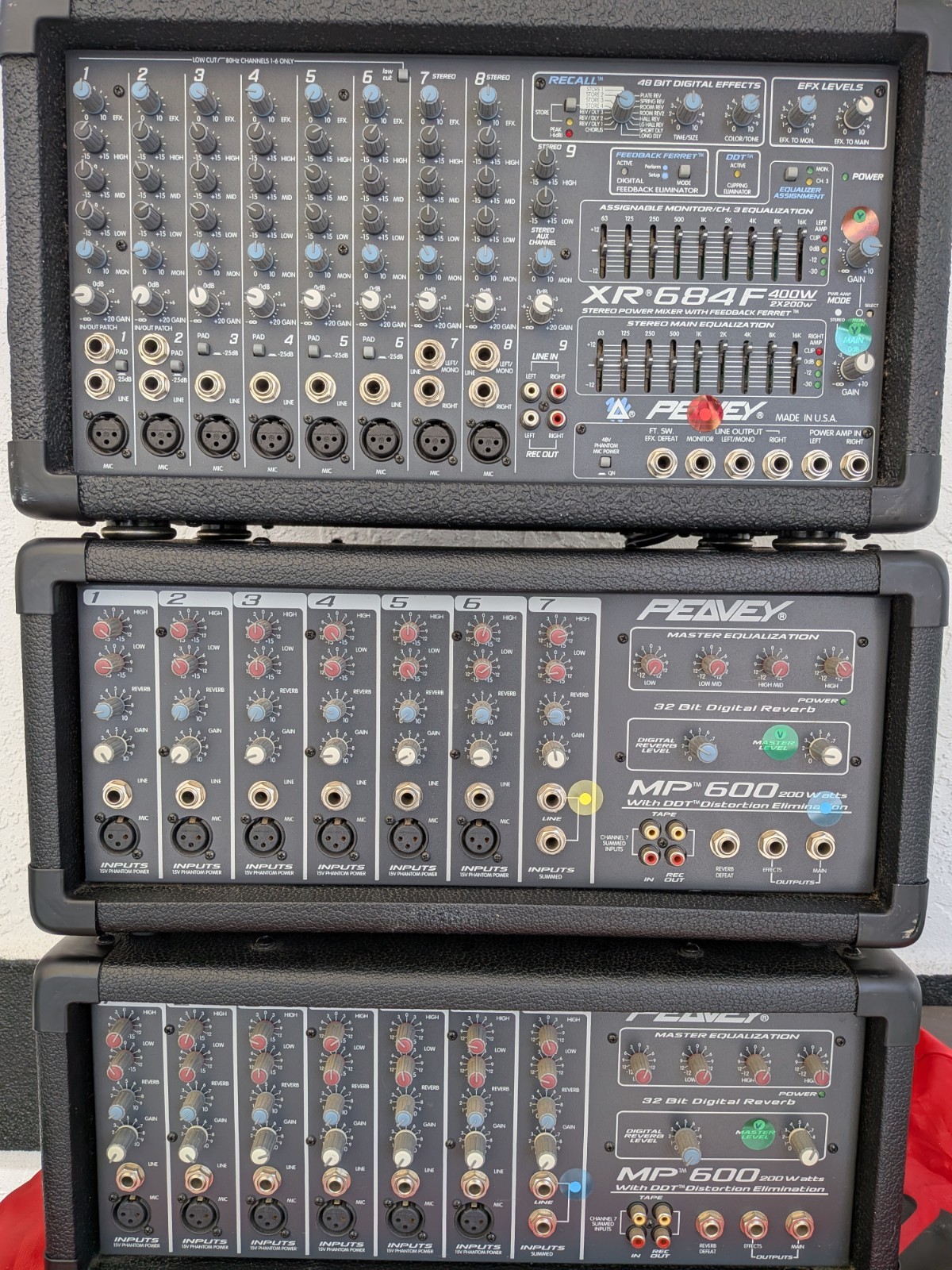 Peavey XR 684F 400W stereo powered mixer, and two identical Peavey MP 600 200W p