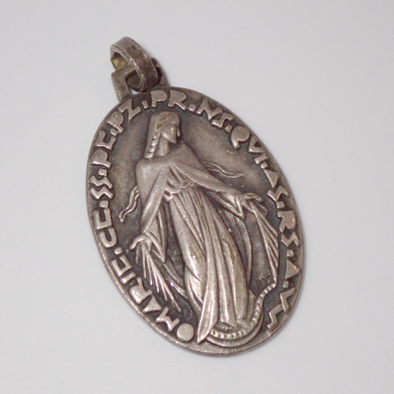 Vintage Blessed Mother Mary Large Oval Metal Medal 1-1/2
