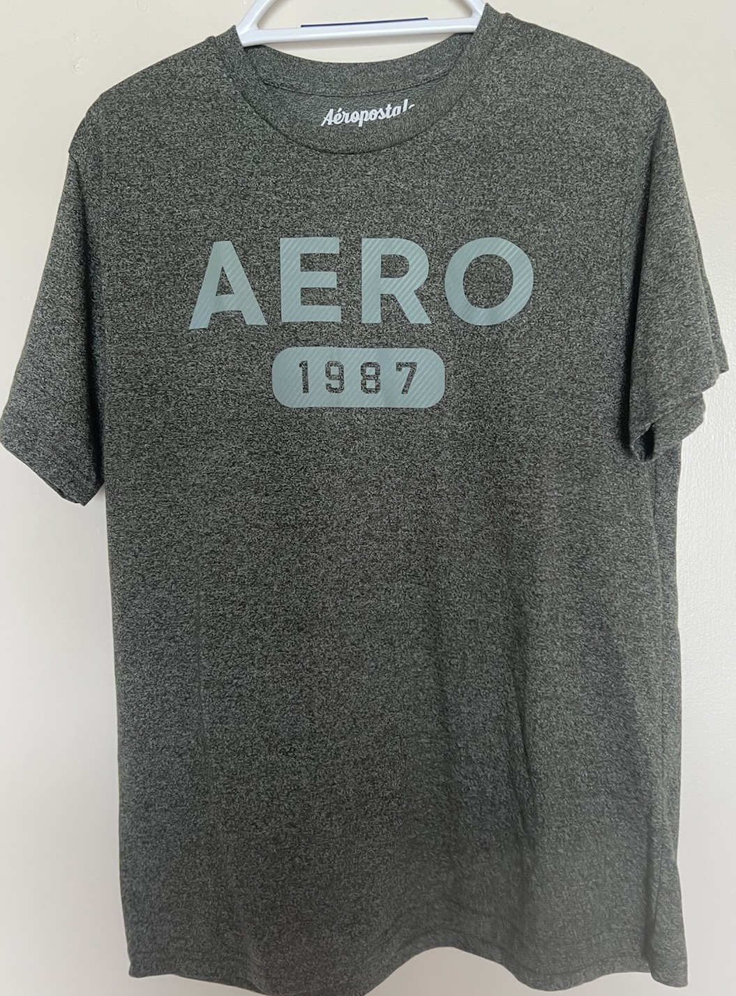 Aéropostale Aero 1987 Gray  T-shirt Size Large