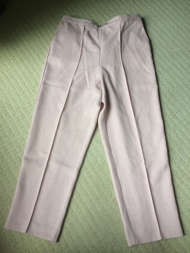 NWOT ALFRED DUNNER SIZE 12 DRESS PANTS ELASTIC WAIST BAND F-130