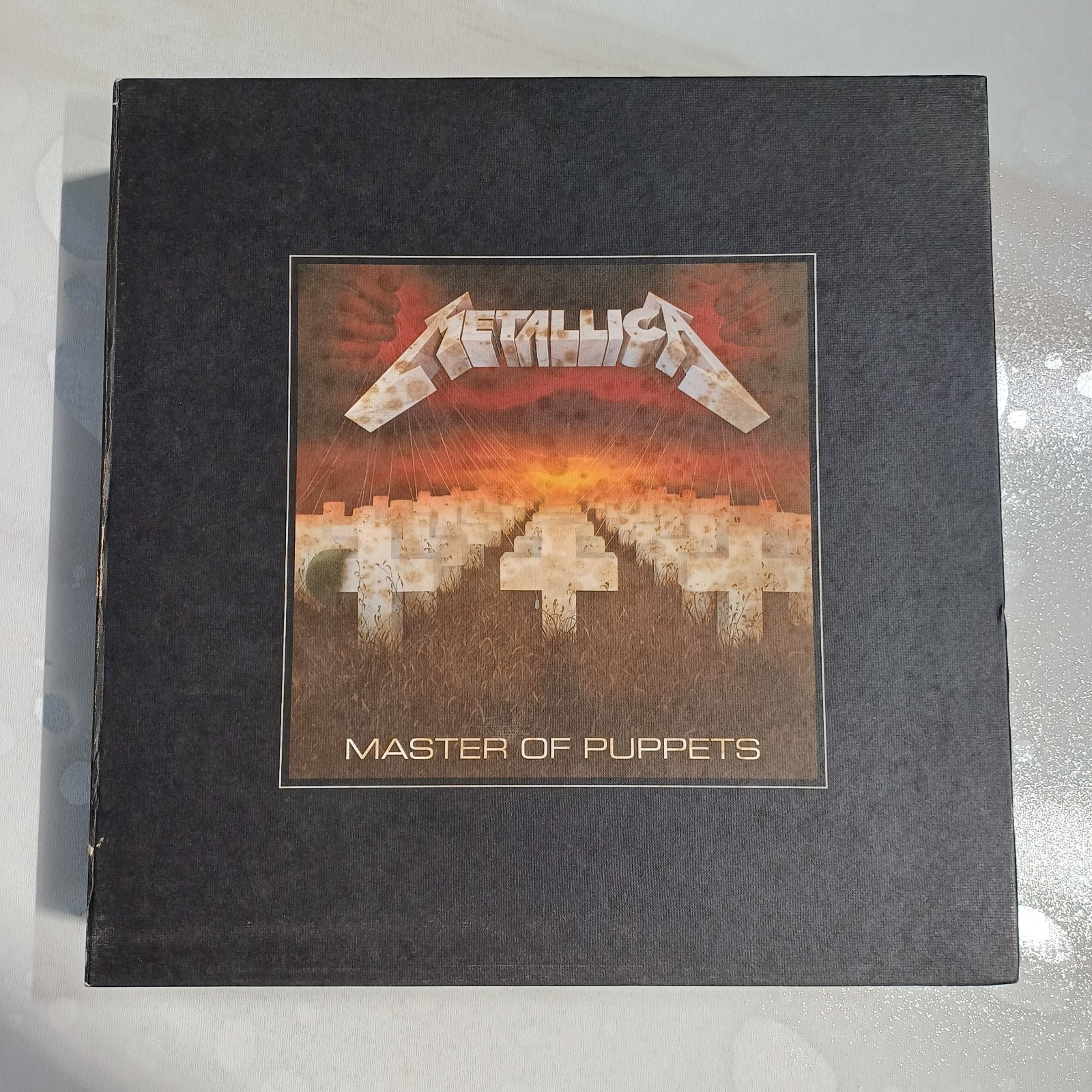 METALLICA: MASTER OF PUPPETS DELUXE BOXSET 100% COMPLETE LIMITED 25000