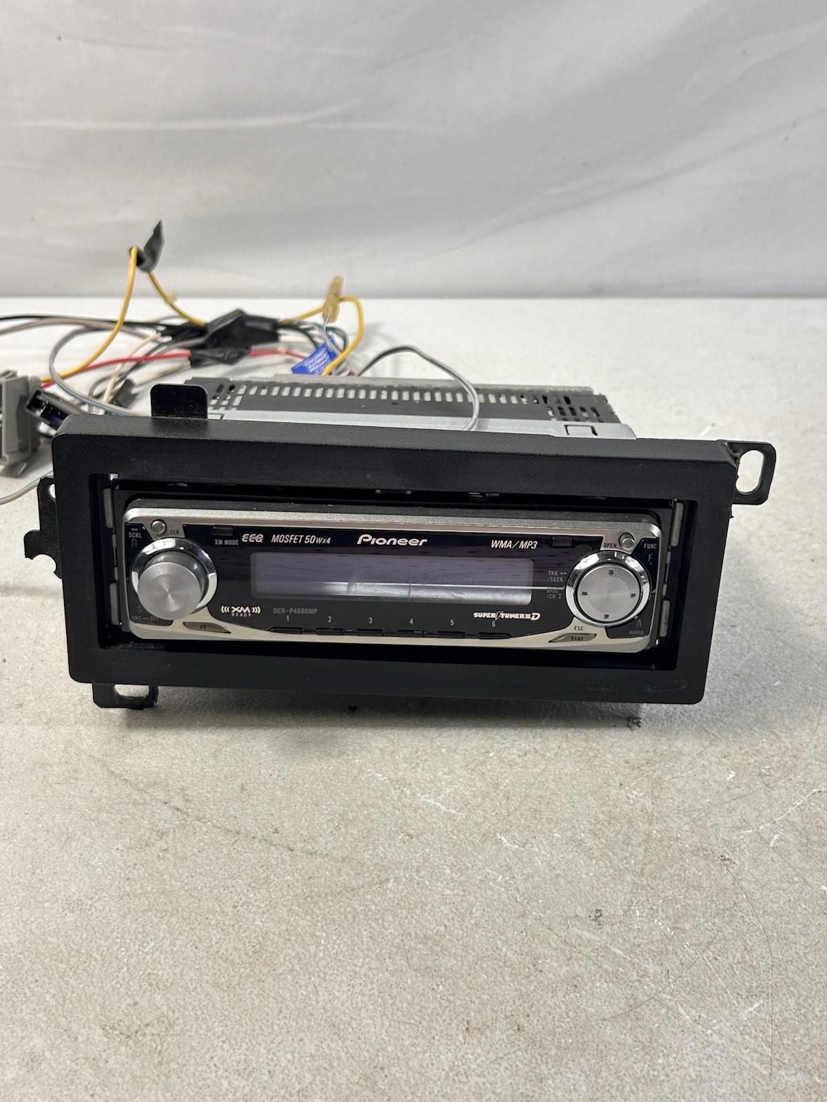 Pioneer DEH-P4600MP Car Radio Stereo Front Faceplate Only OEM