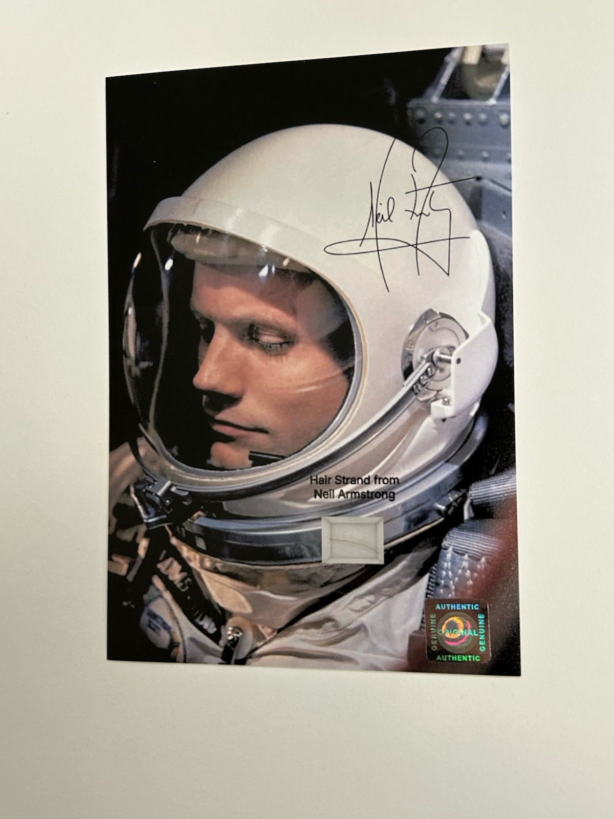 Neil Armstrong Hair Strand Lock Astronaut First Man Moon NASA Relic Apollo 11 US