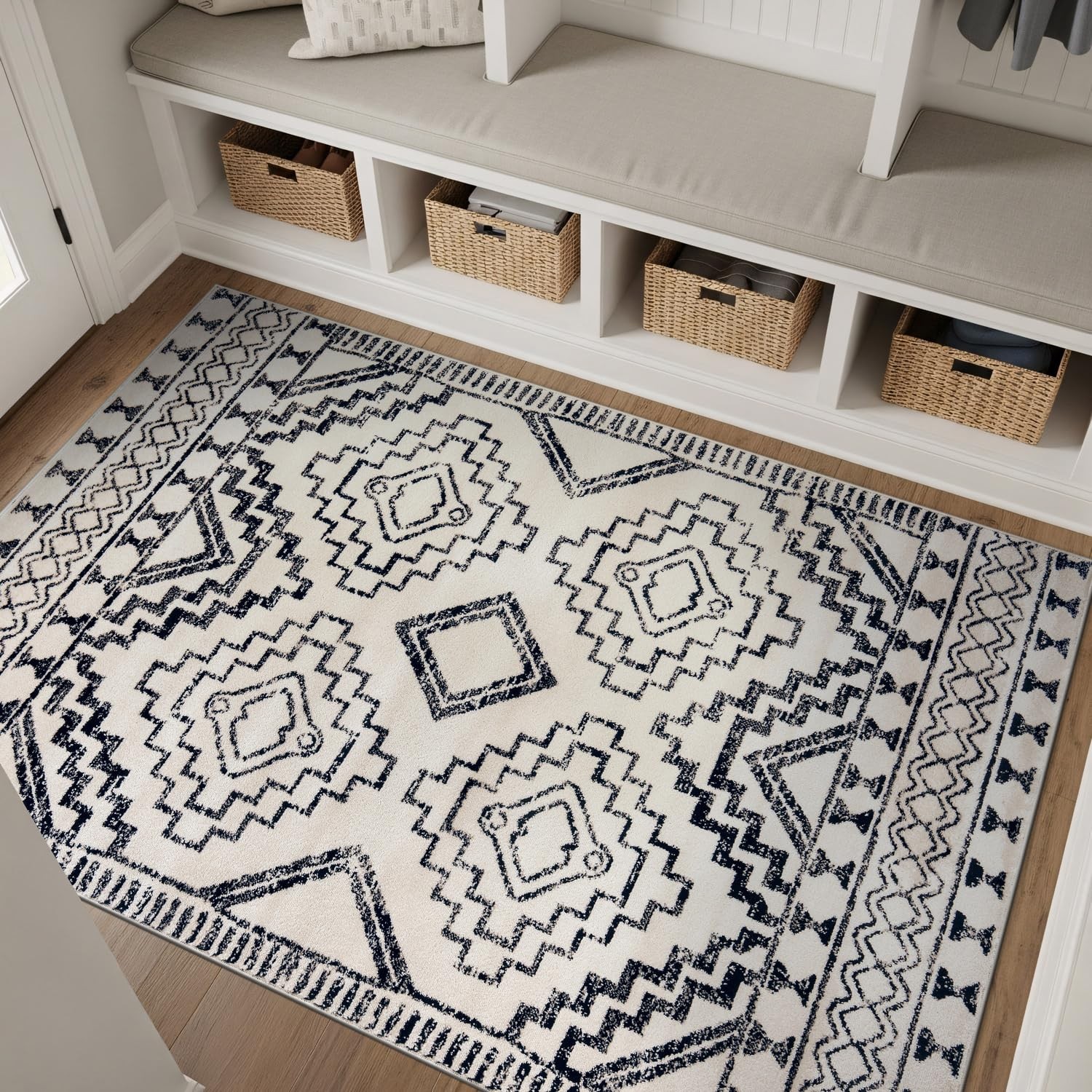 Rugshop Southwestern Geometric Tribal Boho Diamond Area Rug Cream 4\' x 6\'