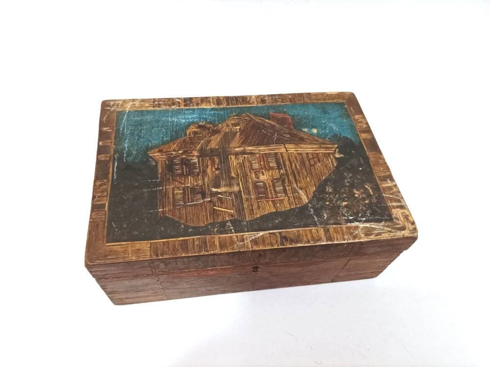 Antique 1800's hand made Straw Box Prisoner of War Inlaid Wooden Box marquetry