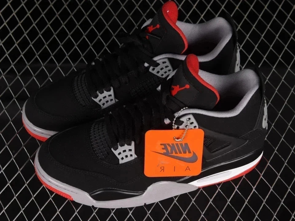 Jordan 4 Retro \