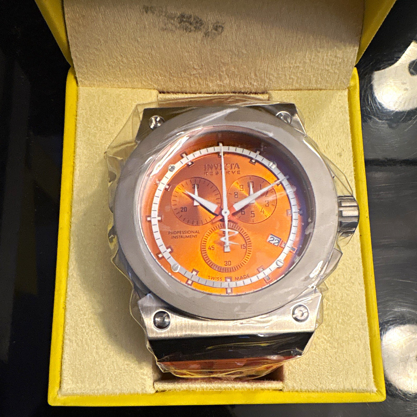 Invicta Reserve Akula Men\'s Quartz Chronograph 52mm - 1354