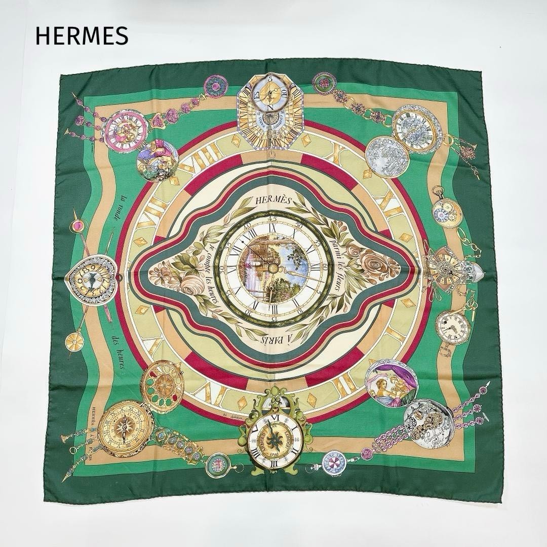 HERMES Carre 90 Parmi les Fleurs Je Compte les Heures Silk Scarf Green