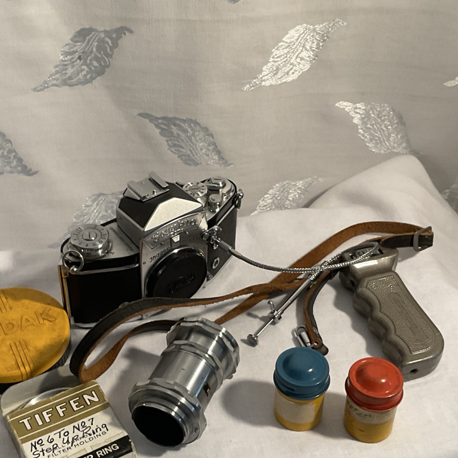 Exakta VX IIa Silver Vintage SLR Camera w/ Lens, Strap, mobilegrip, MORE
