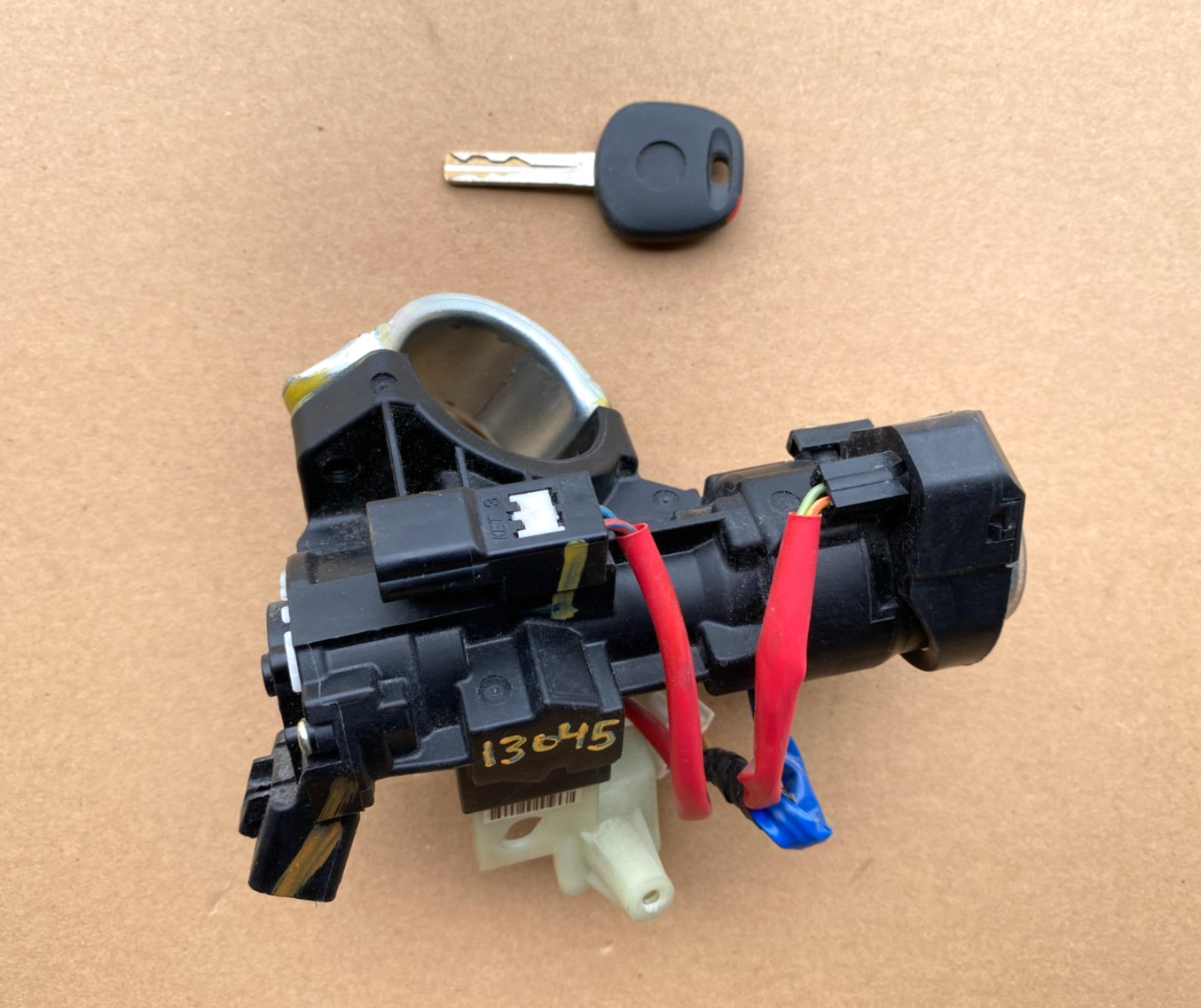 2015 - 2019 HYUNDAI SONATA IGNITION SWITCH LOCK W/ KEY CYLINDER OEM 81900-C1B00 2015 - 2019 HYUNDAI SONATA IGNITION SWITCH LOCK W/ KEY CYLINDER OEM 81900-C1B00