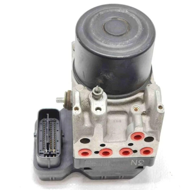 2004-2007 Toyota Highlander ABS Anti-Lock Brake Module Pump FWD OEM