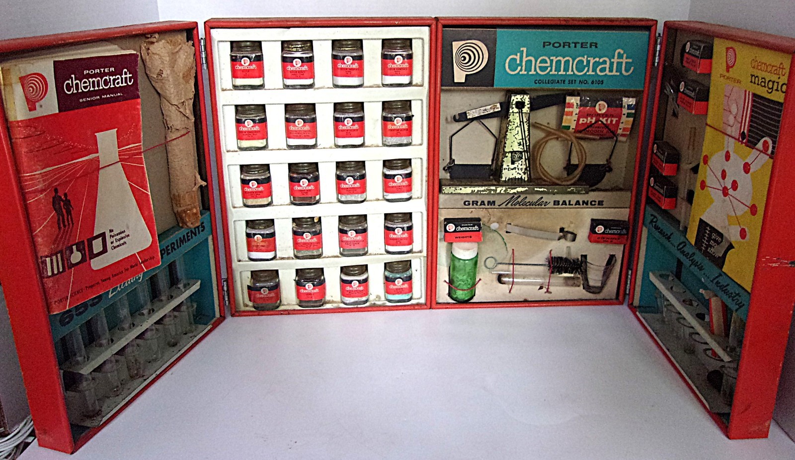 Vintage #6105 Porter Chemcraft Chemistry Set 4 Panel Metal Case