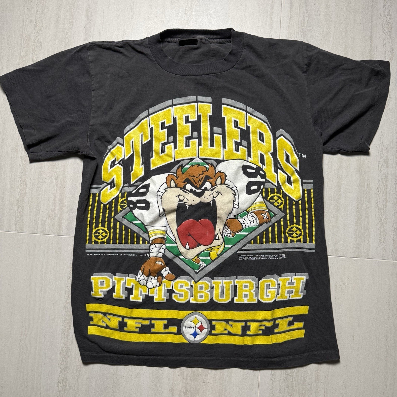 Vintage Pittsburgh Steelers Taz Looney Tunes shirt reprint all size VK16693
