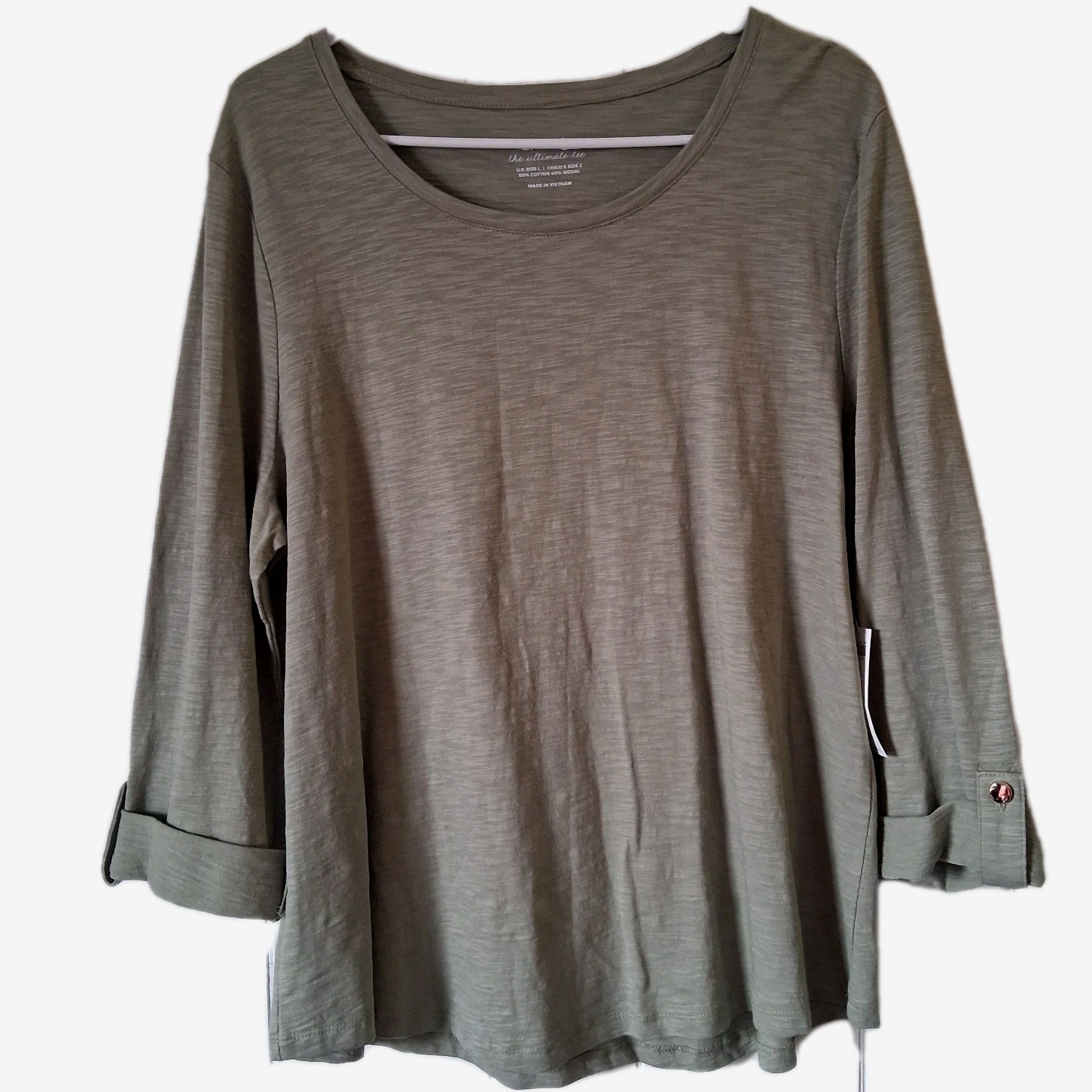 NWT Chico\'s The Ultimate Tee Shirt Women\'s Size 2 (L) Sage Green Solid Pullover NWT Chico\'s The Ultimate Tee Shirt Women\'s Size 2 (L) Sage Green Solid Pullover