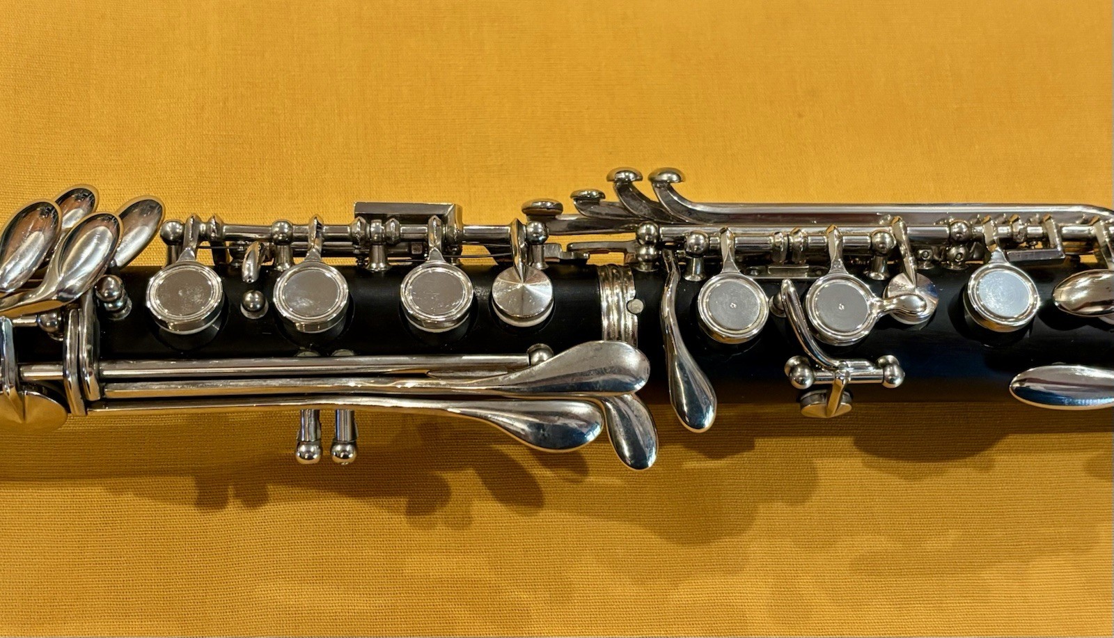 Vito 7214P Plateau Clarinet - Closed Hole -Good Pads -Vintage Conn Precision MP Vito 7214P Plateau Clarinet - Closed Hole -Good Pads -Vintage Conn Precision MP