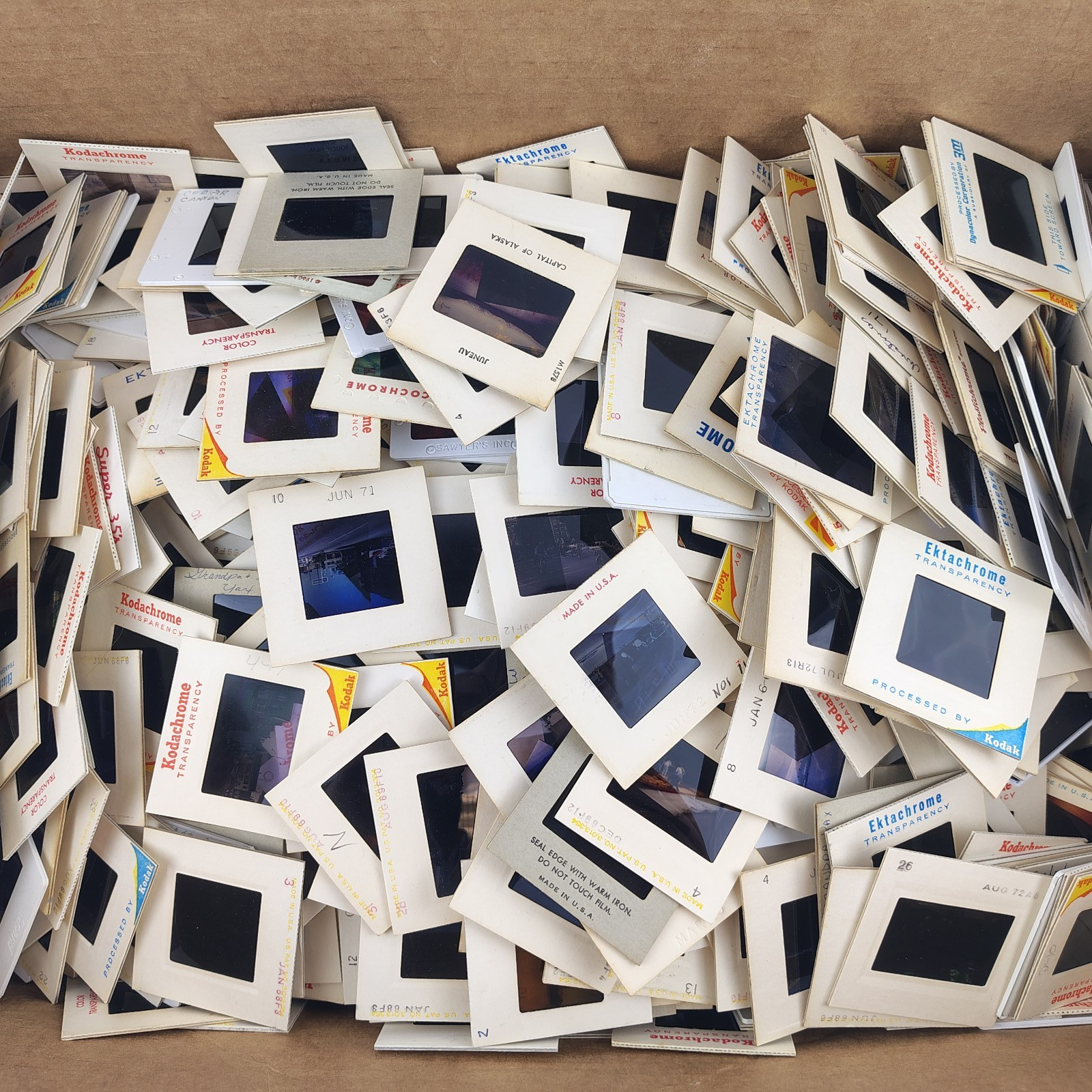 Lot of 100 Vintage 35mm Slides - Amateur and Professional - Random Lot of 100 Vintage 35mm Slides - Amateur and Professional - Random