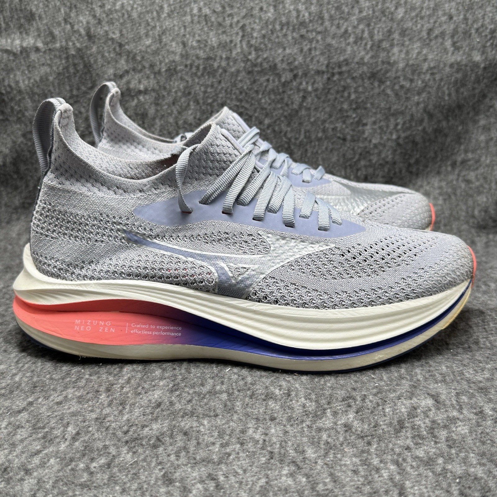 Mizuno Neo Zen Running Shoes Men\'s Size 8.5 Grey Black Knit Athletic Trainers