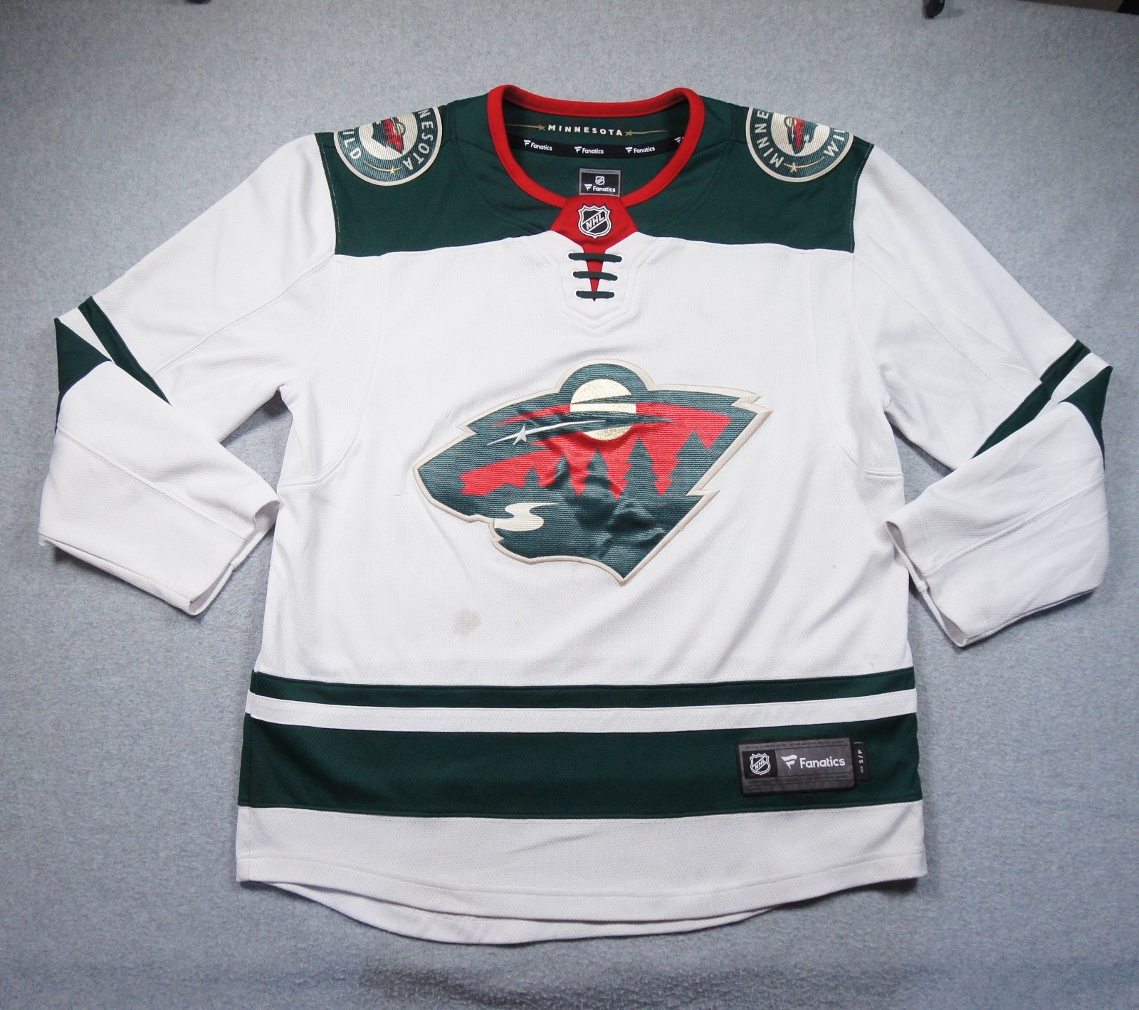 Minnesota Wild Jersey Mens Small White Fanatics NHL Hockey Stitched Sports Minnesota Wild Jersey Mens Small White Fanatics NHL Hockey Stitched Sports