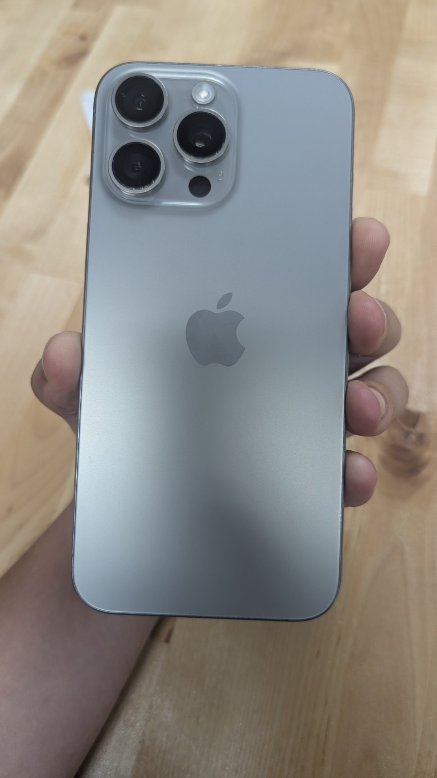 Apple iPhone 15 Pro Max - 256 GB - Natural Titanium (AT&T) ''Rеаd dеѕсriрtiоn''