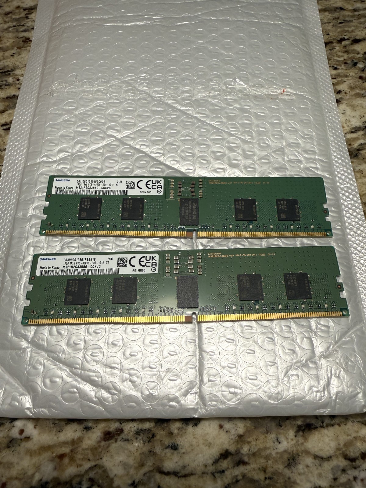 Lot of 2 Samsung 16GB 1Rx8 PC5-4800B-RD0-0909-XT M321R2GA3BB0-CQKVG