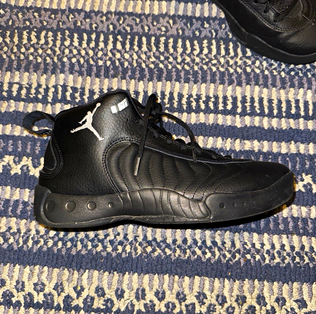 Jordan Air Jumpman Pro Men’s Mid Top Leather Sneakers Black Metallic Silver