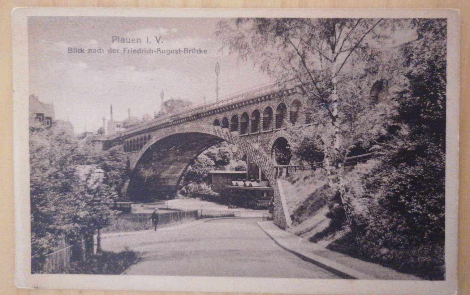 Plauen i. V. - View to the Friedrich August Bridge - used 1926, Stamp Hof-Saa
