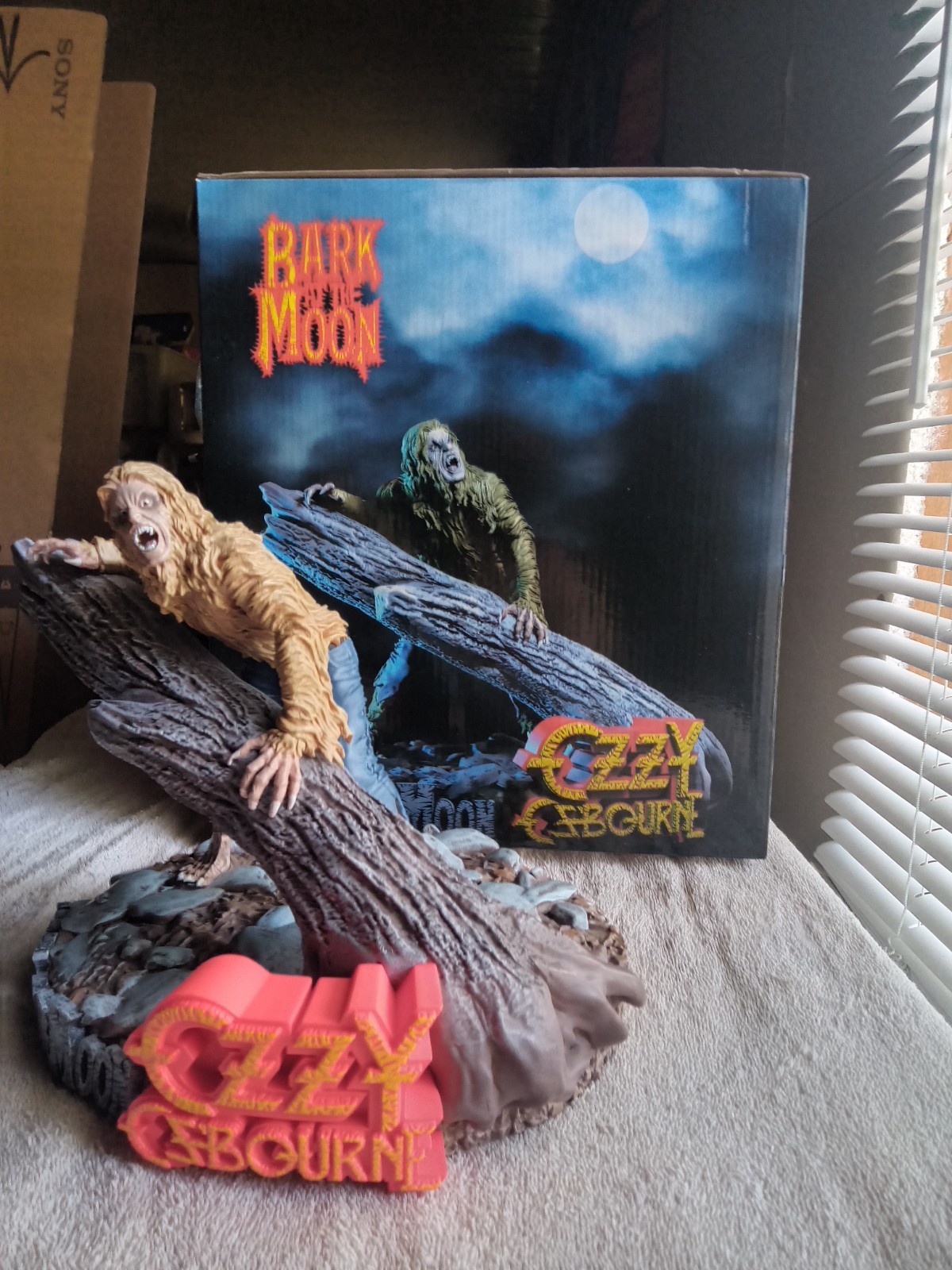 Knucklebonz Bark At The Moon Rare Original Statue..Ozzy Osbourne.