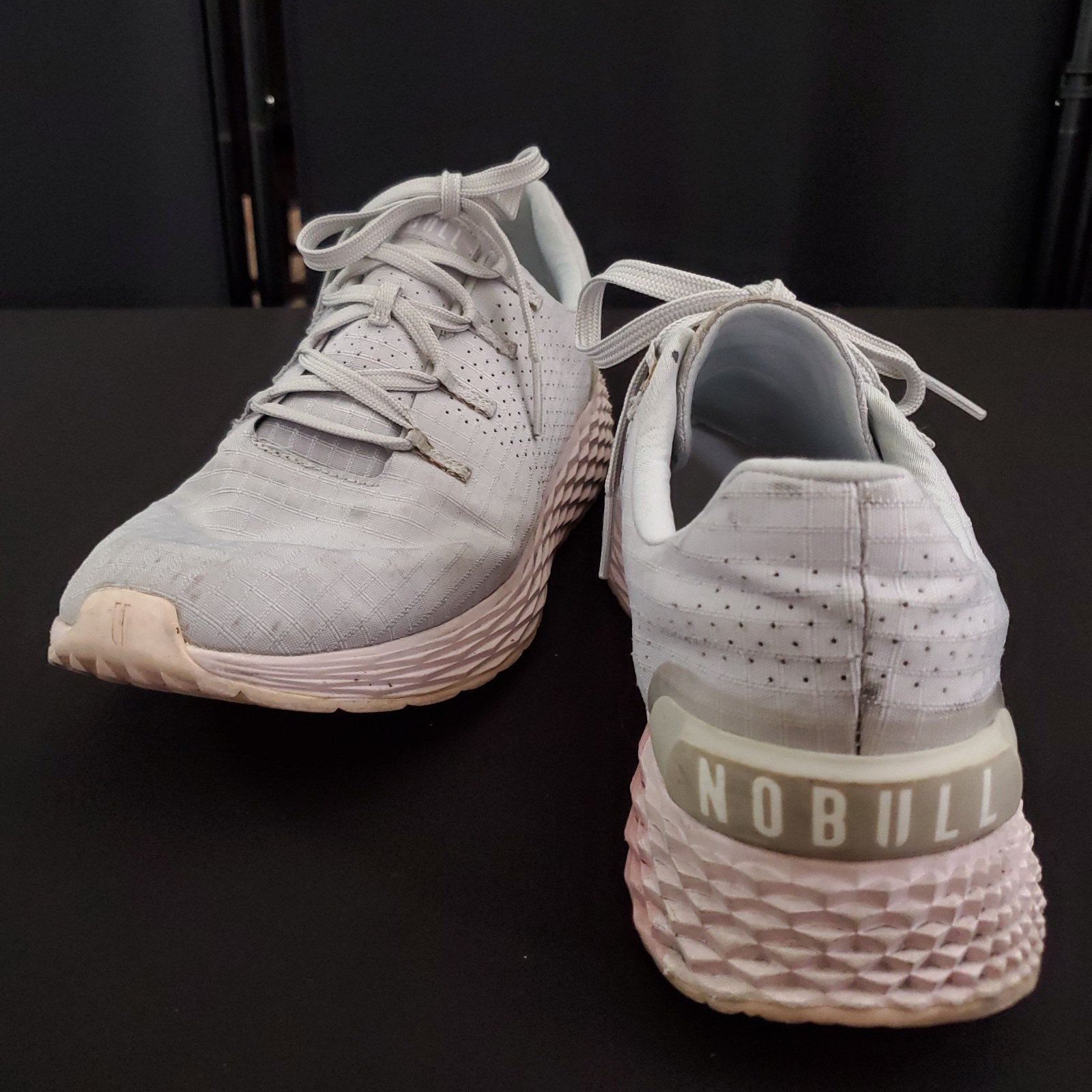NOBULL Mesh Runner Mens 11 Womens 12.5 Grey Pink Low Top Training Shoes EUC