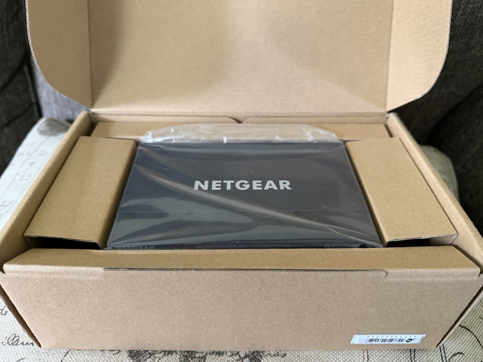 NETGEAR GS308EP 8-Port Gigabit Smart Managed Plus PoE+ Ethernet Switch