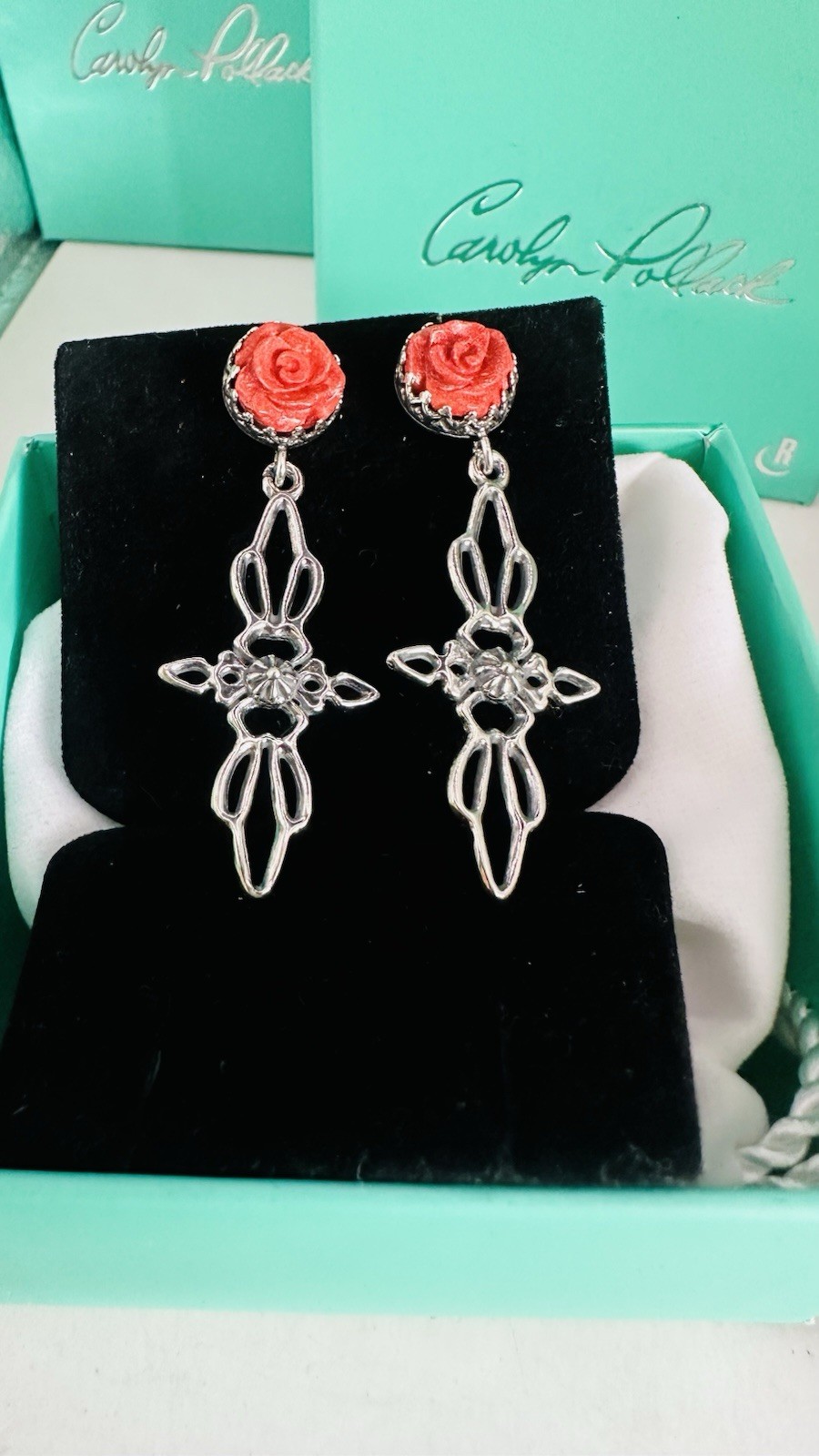 Brand New Gorgeous Carolyn Pollack Sterling Coral Rose Dangle Earrings